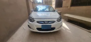اكسنت 2012 مستعمل نضيف جير عادي دحشات بسيطه بالبودي مكينه نضيف