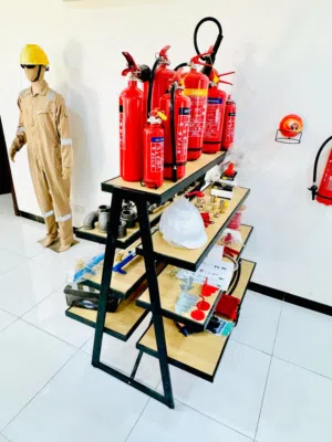 للأن منزلك بدون طفاية الحريق¡¡¡¡¡ سياب يوفرها لك بأقل التكاليف وأفضل الاسعار  [fire extinguisher]