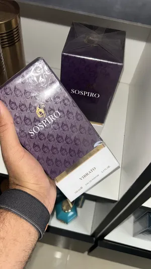 عطور رجاليه ونسائيه جميع البراندات اصليه للبيع بسعر مغري لطلب يرجى الاتصال على الرقم الموجود بالاعلا
