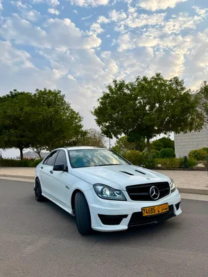 Used Mercedes Benz C-Class in Al Dakhiliya
