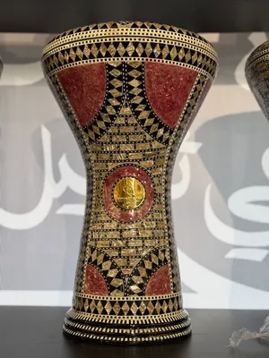 طبلة جوهرة الفن بالختم الذهبي !! صدف طبيعي  فقطط 65 دينار ( متوفر توصيل لجميع المحافظات )