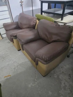 للبيع كراسي خمس اشخاص لذر بحاله ممتازه