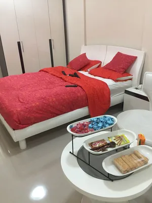 المبلغ 80 ريال شامل النت الكهرباء الماء