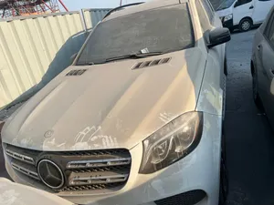 مرسيدس جي كلاس 550