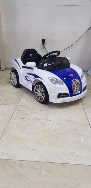 سيارات اطفال على الشحن ريموت دبل ماطور ودبل بطاريه