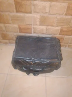 شنطه دلفري جلد اسود