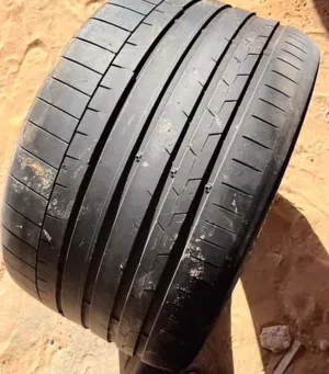 اطار x6  المقاس 22 القومه نضيفاه  السعر250