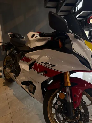 ياماها YZF-R7 للبيع اصدار خاص2022