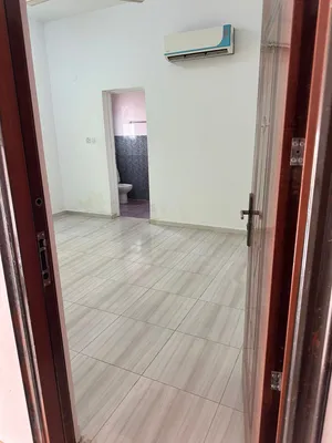 غرفه للايجار في المعبيلة الثامنة