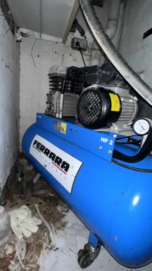 كمبريسر 100 L. ايطالي جودة عاليه