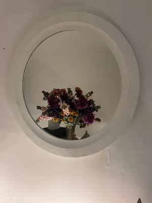 Round wall mirror with metal white frame 100cm*100cm