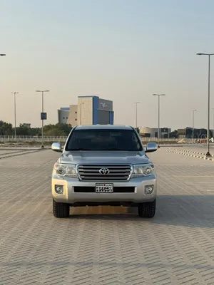 LAND CRUISER VXR 5.7 2012