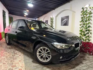 عربيه حكايه بسعر زمان