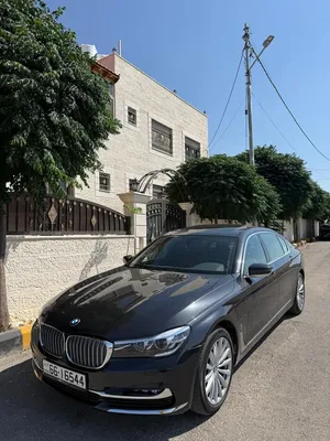 BMW740Ie2018
