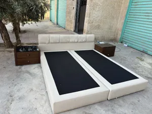 تخت مجوز مع فرشه وكاله وكمدينتين غطاء سيكوريت للبيع بسعر 120 الموقع البيادر