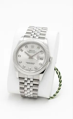 فخامة تتخطى حدود الزمن: تشكيلة ساعات رولكس (Datejust & Day-Date) الأوتوماتيكية المعدنية – عنوان الأن