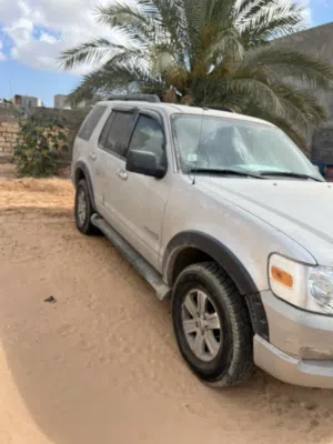 Used Ford Explorer in Tripoli