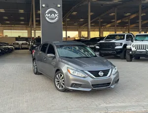 2.4L V4 /  LOW MILEAGE  / STEERING SHIFTERS/  SEATS ELECTRICAL/ CRUISE CONTROL / SCREEN..