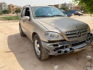 مرسيدس ML320 موديل 2003 للبيع