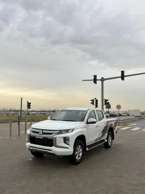 Used Mitsubishi L200 in Sharjah