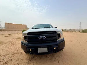 ford f 150 xl 5.0 L v8 4*4