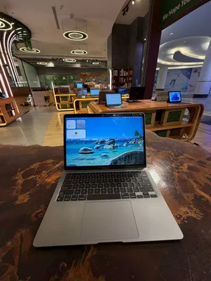 MacBook pro / core i5 / 16 GB ram / 256 SSD storage / ماك بوك برو