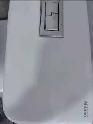 مرحاض جديد غير مستعمل ماركة ميلانو