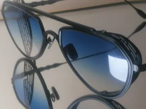 • الماركة: Capote Eyewear.