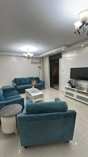 شقة مفروشة للإيجار ( شارع الجامعة)