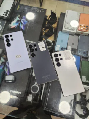 Samsung S25 ultra 256GB بحالة ممتازة جدا بسعر مميز