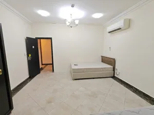 Executive Bachelor Rooms Available Male & Female