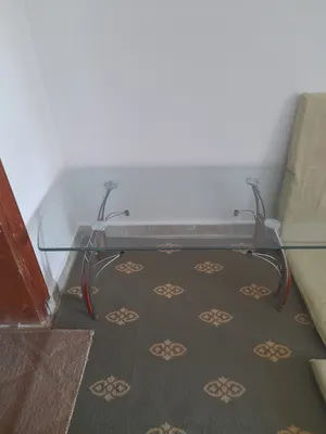 طاولةللبيع