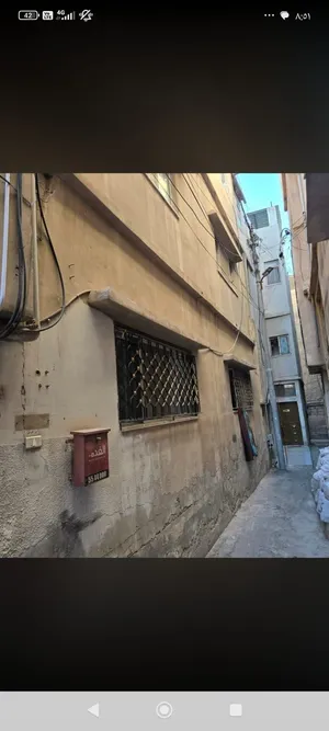 Building for Sale in Zarqa Al ghweariyyeh
