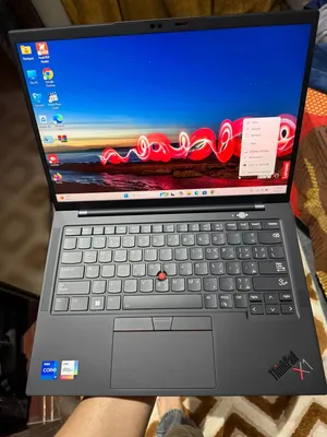 Lenovo Thinkpad x1 carboon core i7 16GB/512 13th generation gen 11