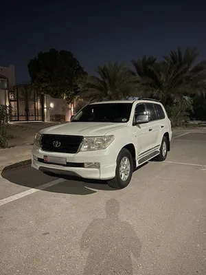 Used Toyota Land Cruiser in Abu Dhabi