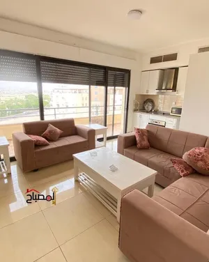 استديو مفروش للايجار باطلالة بحرية
