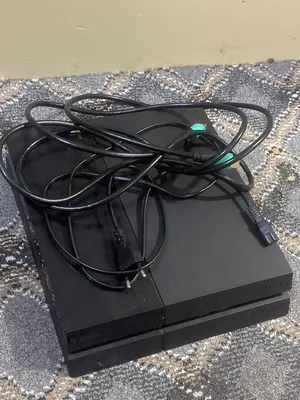 للبيع سوني 4 بدون قير شغليه 100% ومافيها مشاكل وقابل للتفاوض