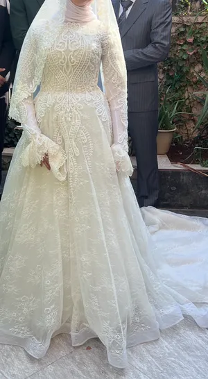 فستان عرس شرعي للبيع