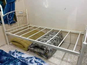 سرير مفرد سهل الفك والتركيب