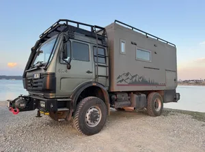 للبيع شاحنة Mercedes على شكل كرفان