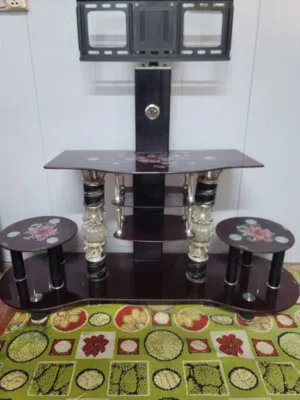 طاولة تلفاز زجاج