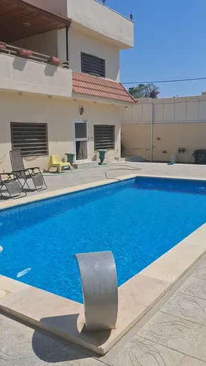 3 Bedrooms Farms for Sale in Jordan Valley Ghor Al Kafrain