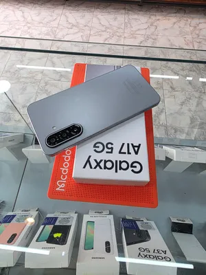 استخدام ايام سامسونج A17 5G مع كرتونه وكفالة الشركه SAMSUNG A17 5G 6RAM 128G