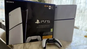 للبيع سوني 5 slim digital 1tb