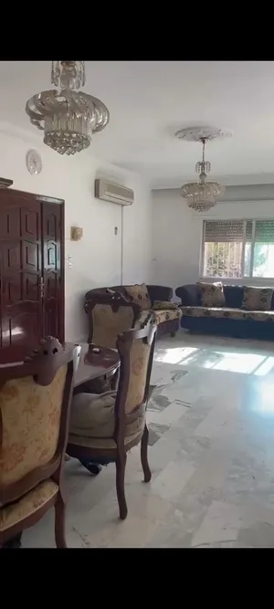 شقه للبيع في ضاحية الرشيد