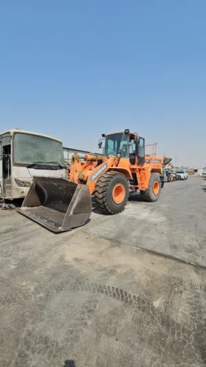 للبيع لودر دوسان كوري اصلي