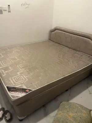 سرير مزدوج للبيع مستعمل