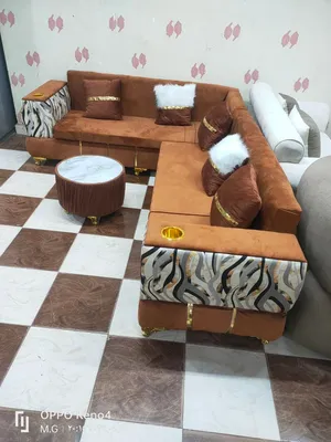 بتحب الشياكه شوف الجمال ركنه 2كنبه كبيرة وترابيزه و6مخدات مقاسها2مترفي2متر ونص خشب كنتر قماش هامر