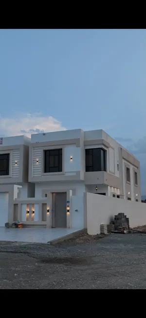 توين ڤيلا فخمة للبيع العامرات مدينة النهضة مربع 18