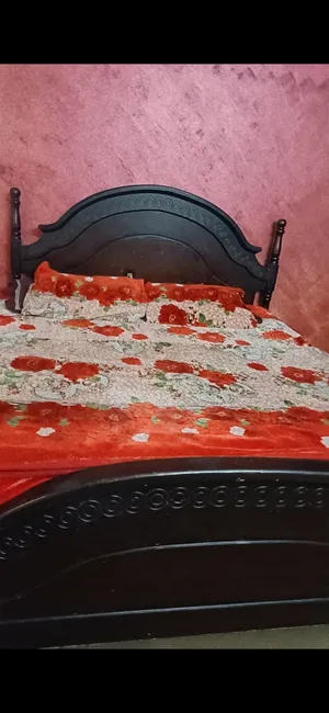 غرفة نوم تفصيل خشب زان للبيع